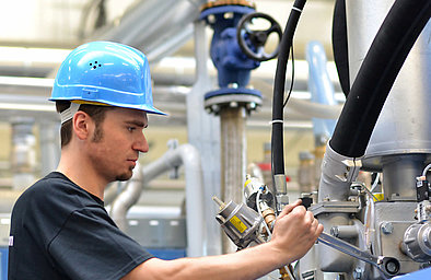 Ausbildung Chemikant bei Dr. Paul Lohmann